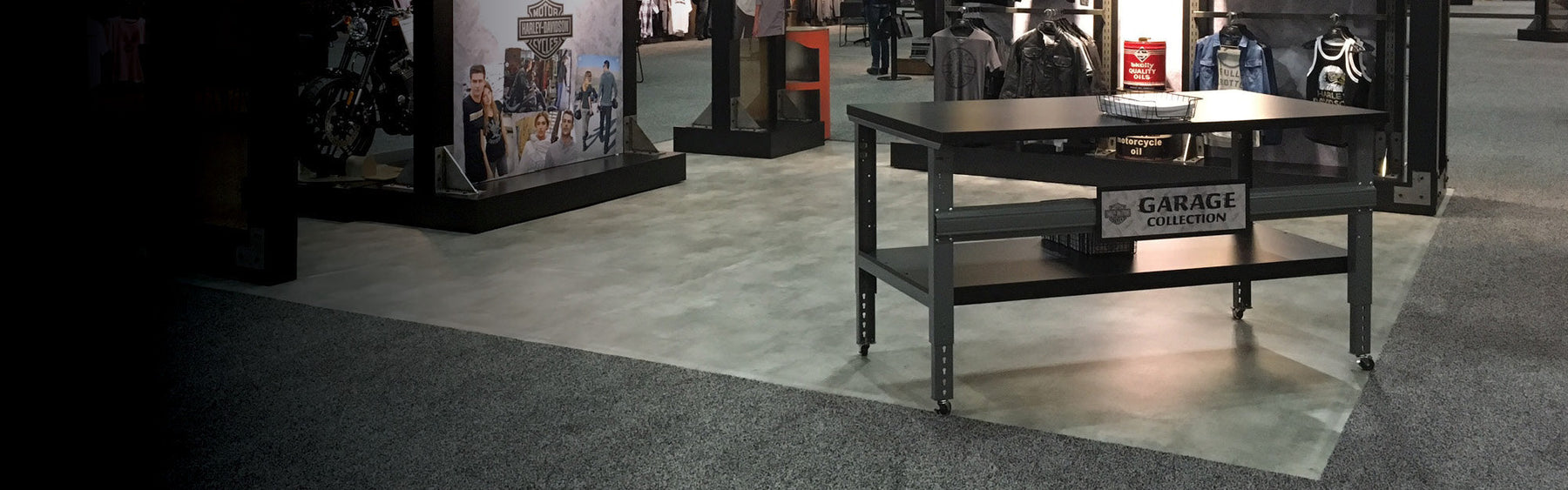 Event Carpet vs. Vinyl Flooring: Which Is Better for Trade Shows?