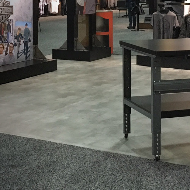 Event Carpet vs. Vinyl Flooring: Which Is Better for Trade Shows?